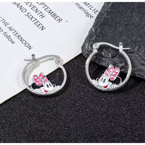 Disney Silver Hoops Minnie Mouse Bow Safety Closure - Picture 4 of 7